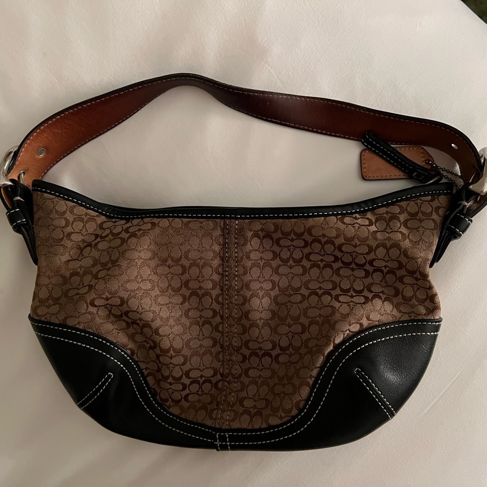 Coach Style 6351 in Khaki / Black - Like New!